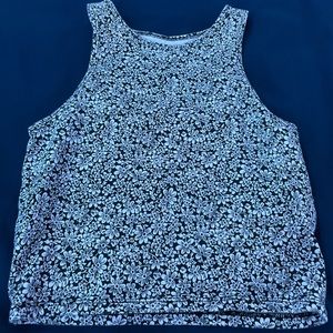 AEROPOSTALE B&W FLOWER CROP TOP NEVER WORN SIZE S